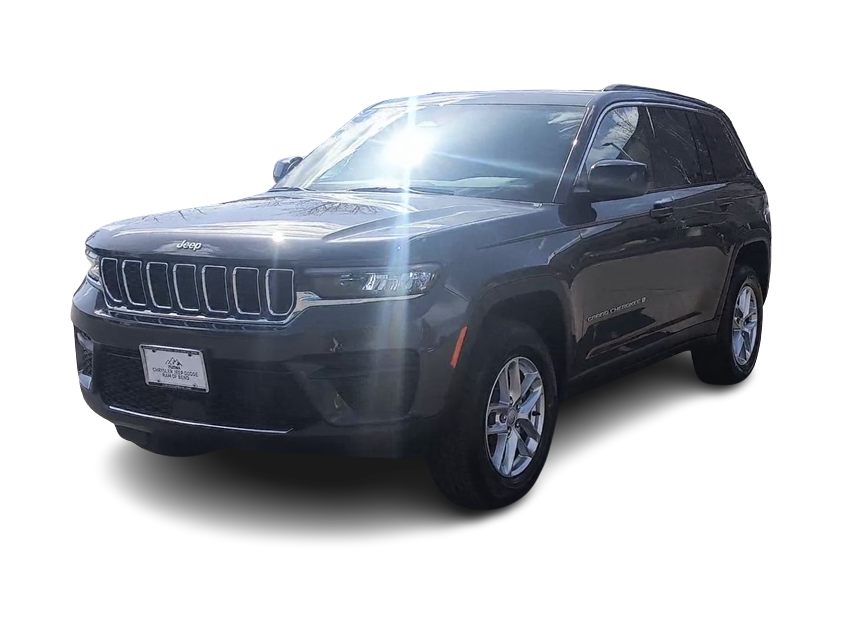 2025 Jeep Grand Cherokee Laredo 16