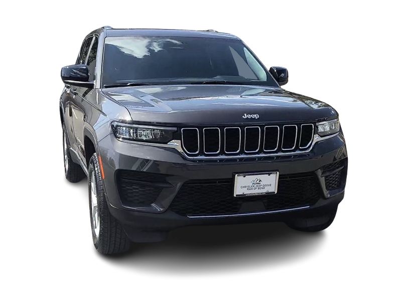 2025 Jeep Grand Cherokee Laredo 5