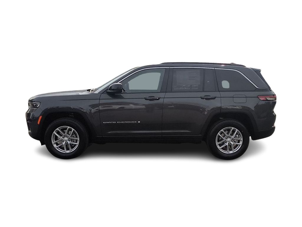 Thumbnail: 2026 Jeep Grand Cherokee - 3