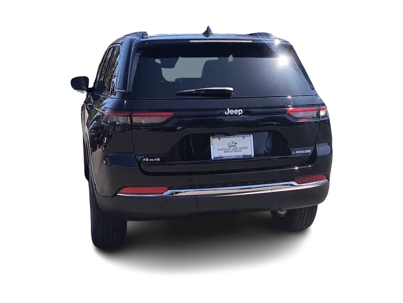 2025 Jeep Grand Cherokee Laredo 5
