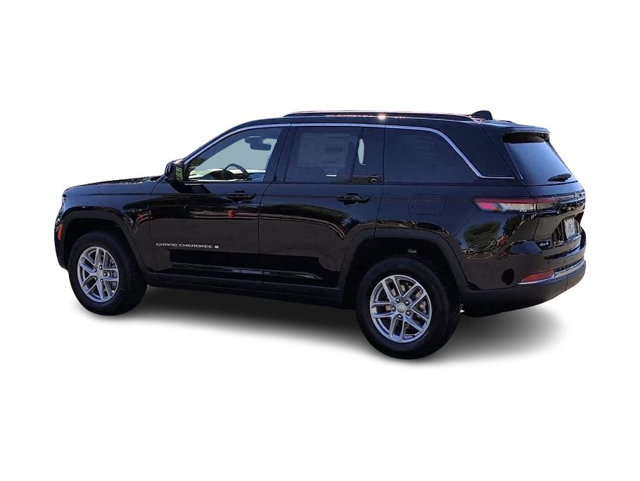 Thumbnail: 2025 Jeep Grand Cherokee - 16