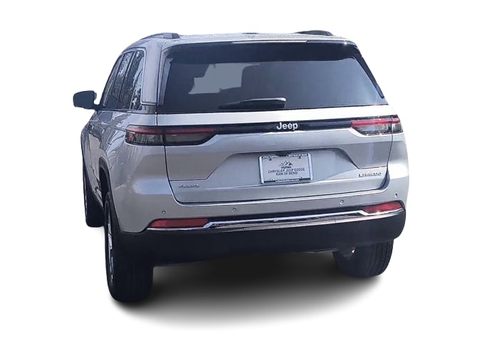 2025 Jeep Grand Cherokee Laredo 4