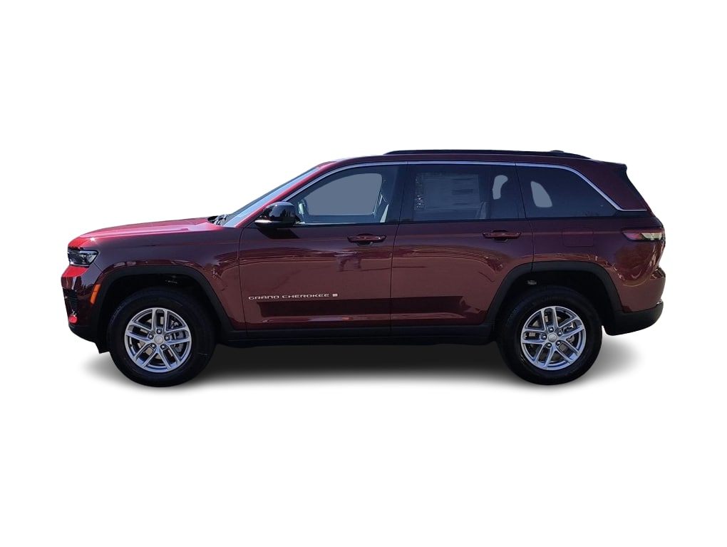 Thumbnail: 2025 Jeep Grand Cherokee - 3