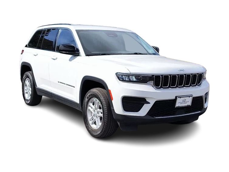 Thumbnail: 2023 Jeep Grand Cherokee - 16