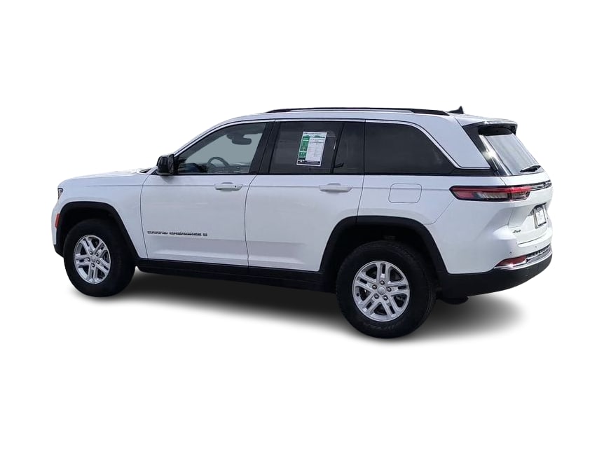 Thumbnail: 2023 Jeep Grand Cherokee - 17