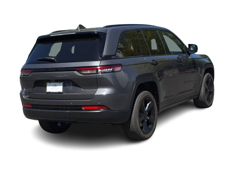 Thumbnail: 2024 Jeep Grand Cherokee - 17