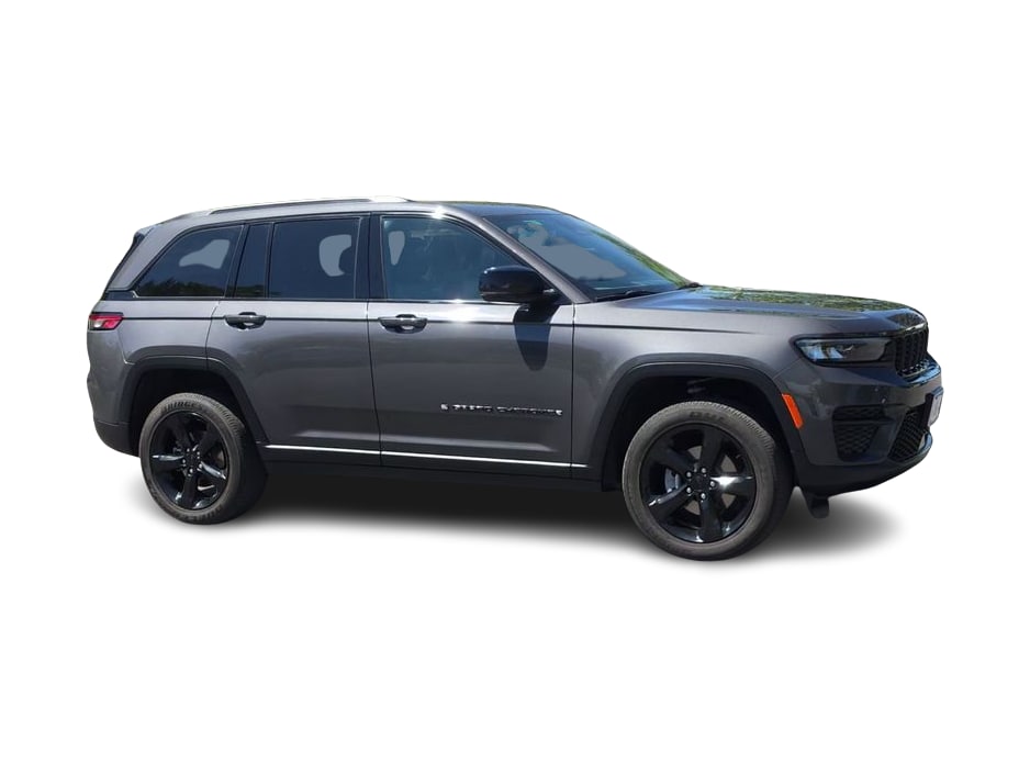 Thumbnail: 2024 Jeep Grand Cherokee - 14