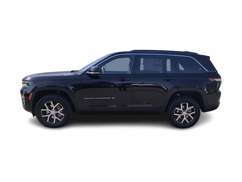 Thumbnail: 2025 Jeep Grand Cherokee - 3
