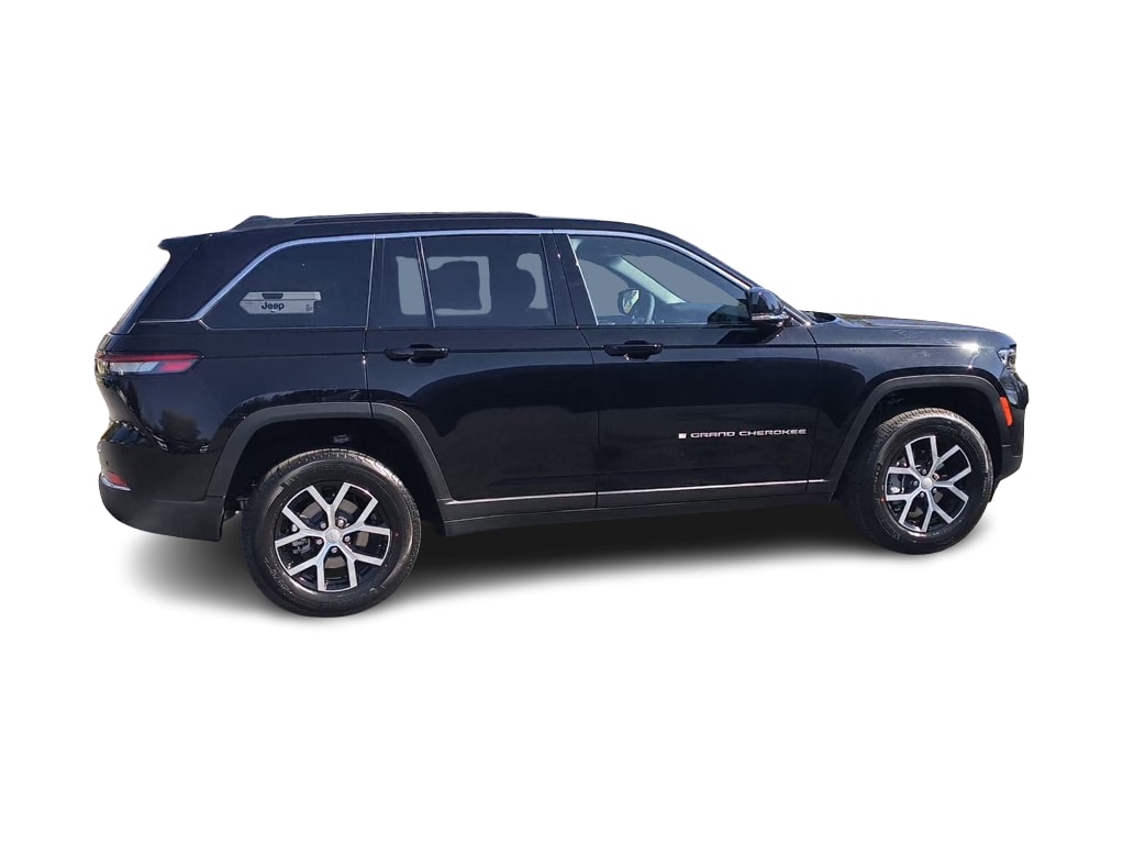 Thumbnail: 2025 Jeep Grand Cherokee - 18