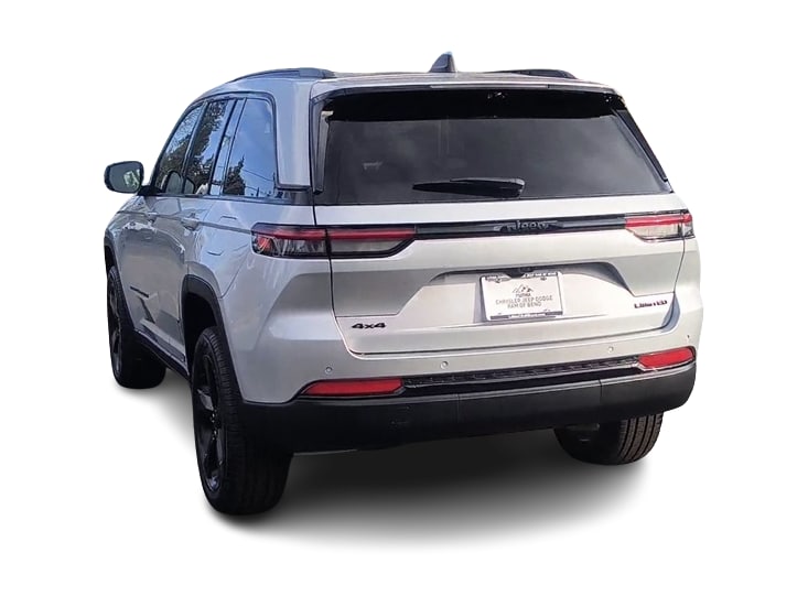 Thumbnail: 2025 Jeep Grand Cherokee - 4
