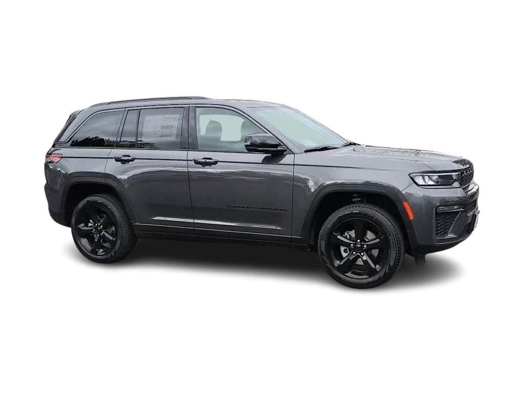 Thumbnail: 2026 Jeep Grand Cherokee - 14
