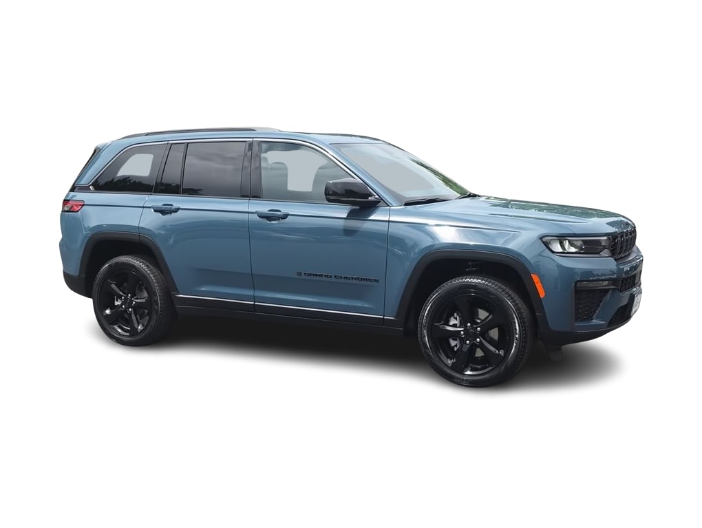 Thumbnail: 2026 Jeep Grand Cherokee - 14