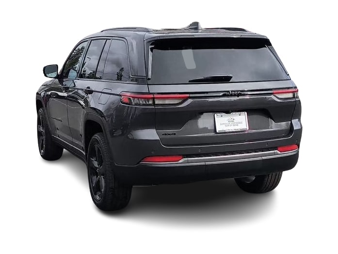 Thumbnail: 2026 Jeep Grand Cherokee - 4