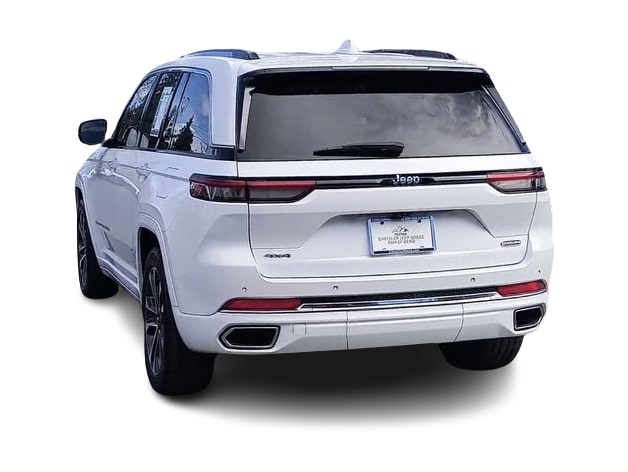 Thumbnail: 2023 Jeep Grand Cherokee - 4