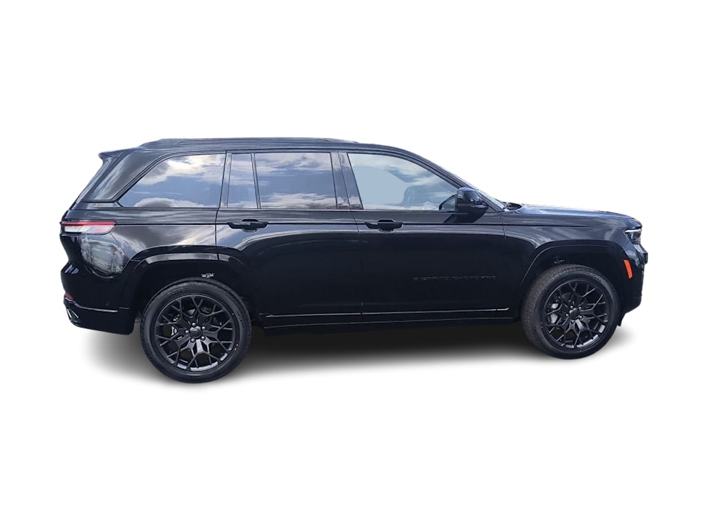 2025 Jeep Grand Cherokee Summit 19