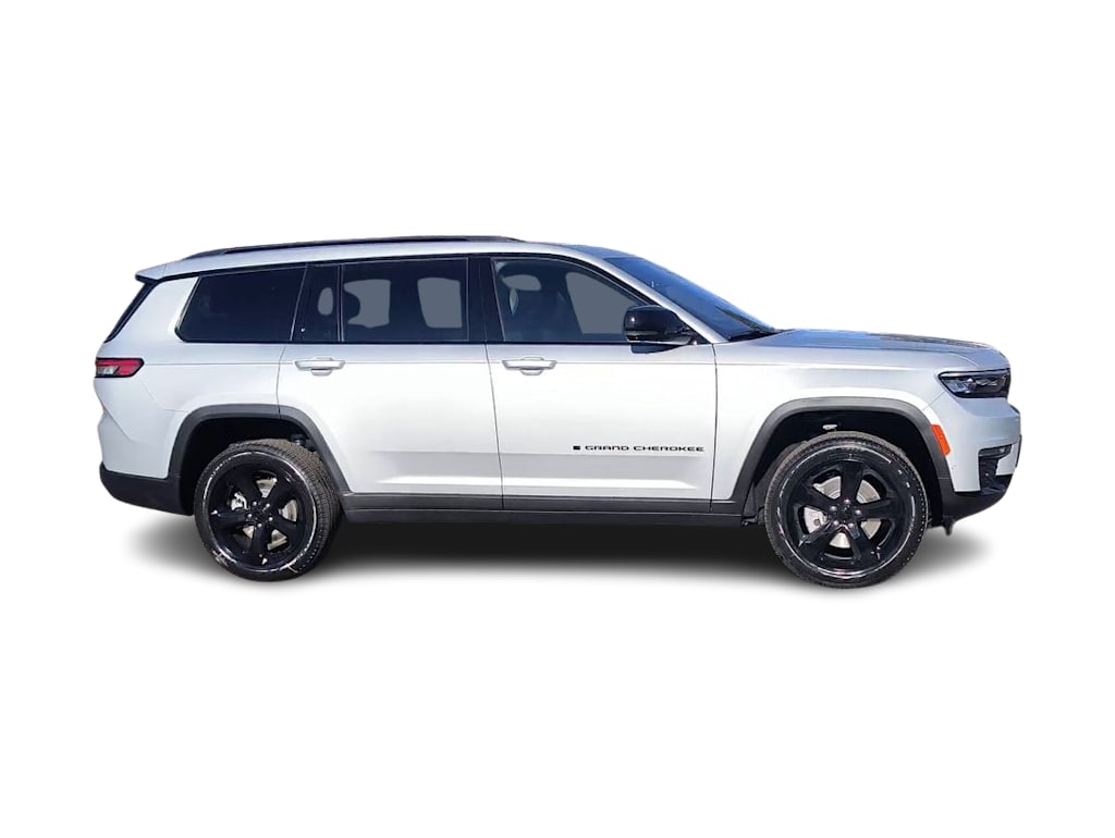 Thumbnail: 2025 Jeep Grand Cherokee L - 15
