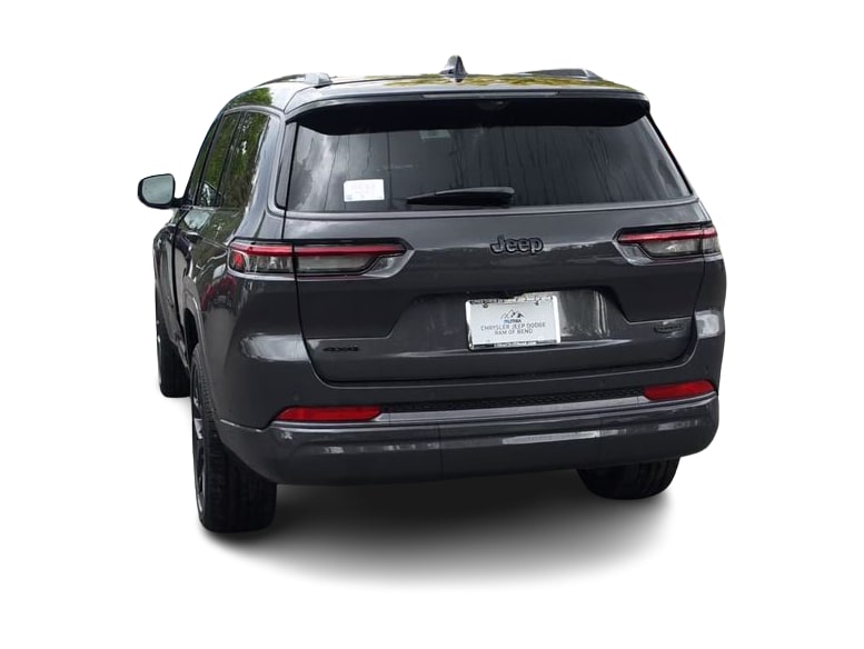 Thumbnail: 2026 Jeep Grand Cherokee L - 17