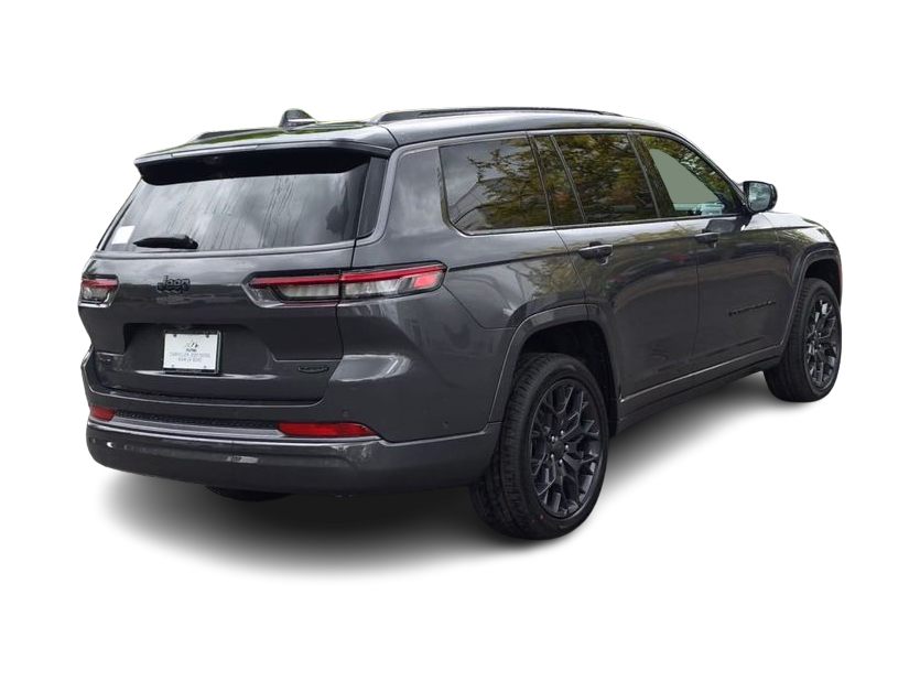 Thumbnail: 2026 Jeep Grand Cherokee L - 18