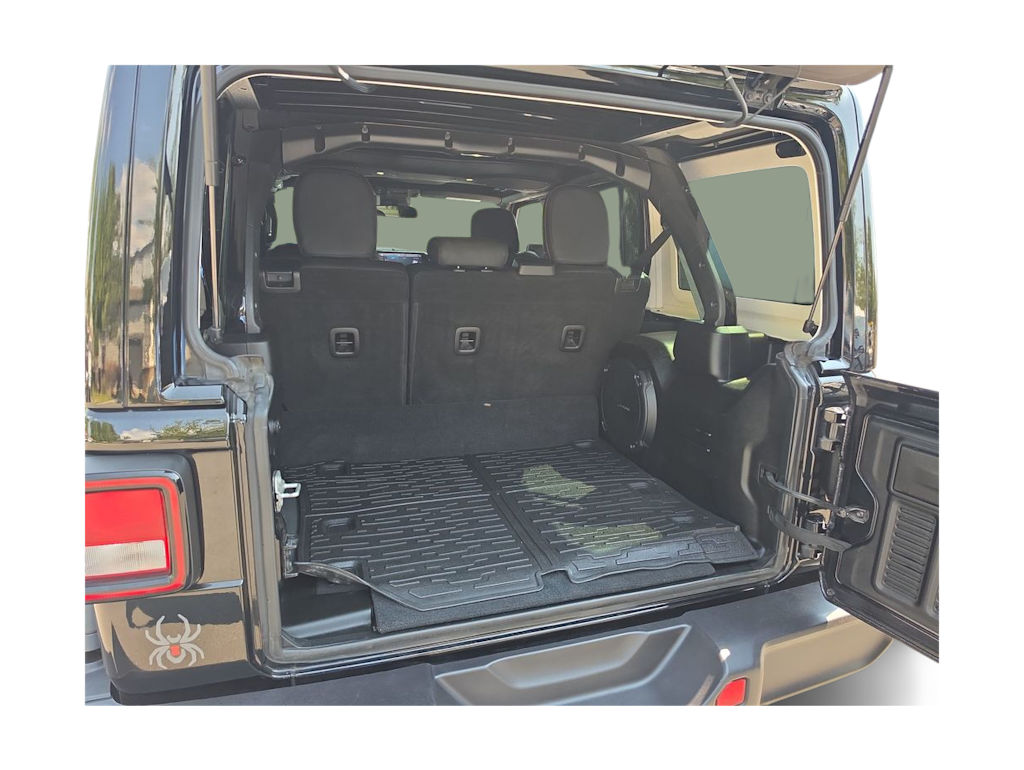Thumbnail: 2024 Jeep Wrangler - 15
