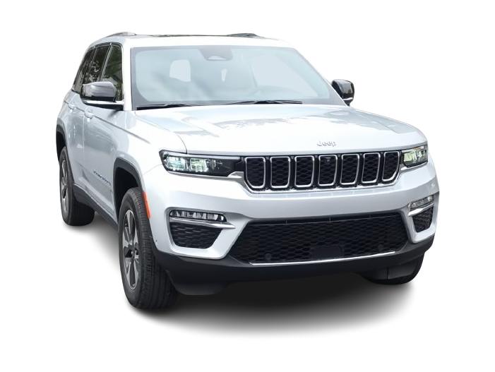 Thumbnail: 2022 Jeep Grand Cherokee - 4