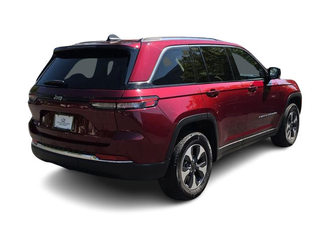 Thumbnail: 2023 Jeep Grand Cherokee - 5