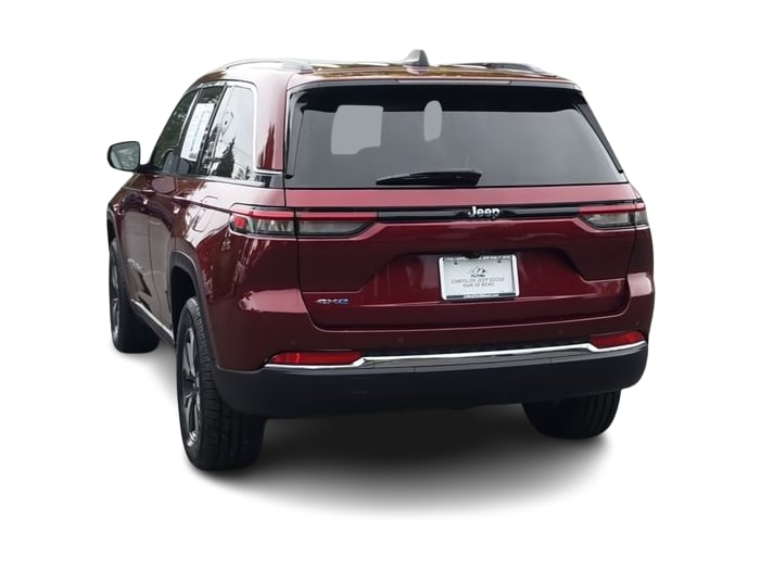 Thumbnail: 2023 Jeep Grand Cherokee - 17