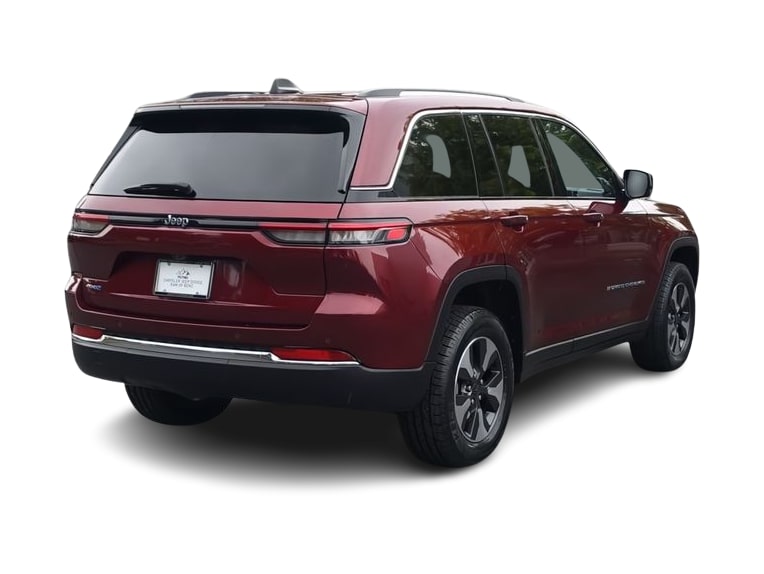 Thumbnail: 2023 Jeep Grand Cherokee - 18