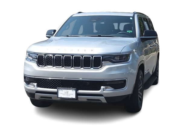 Thumbnail: 2023 Jeep Wagoneer - 4