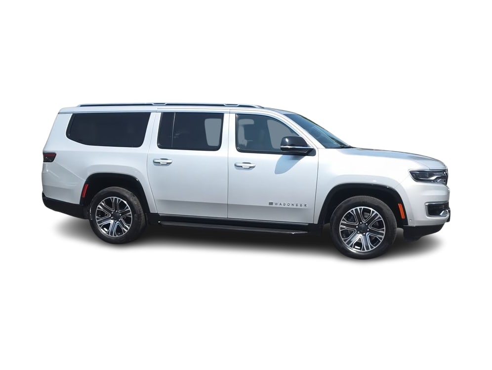 Thumbnail: 2023 Jeep Wagoneer - 13