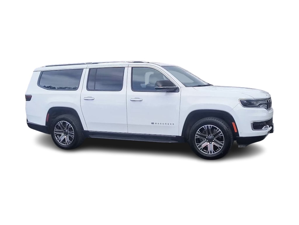 Thumbnail: 2023 Jeep Wagoneer - 13