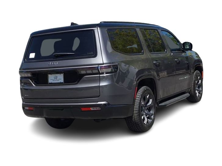 Thumbnail: 2026 Jeep Grand Wagoneer - 17