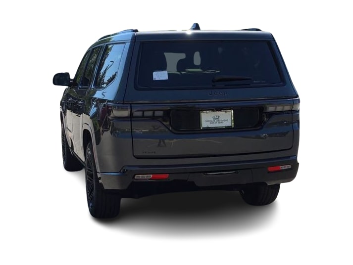 Thumbnail: 2026 Jeep Grand Wagoneer - 5