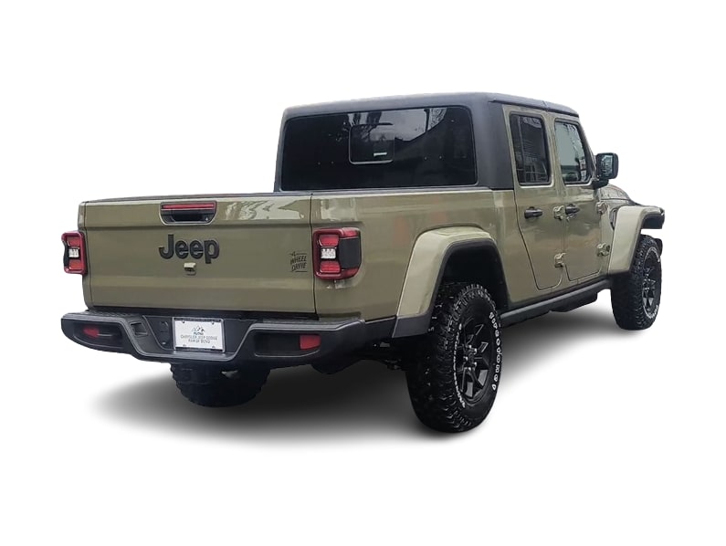 Thumbnail: 2026 Jeep Gladiator - 18