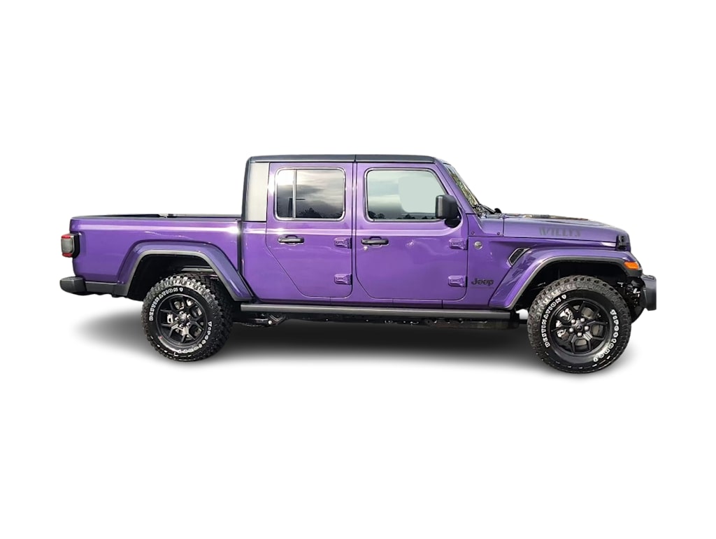 Thumbnail: 2026 Jeep Gladiator - 16