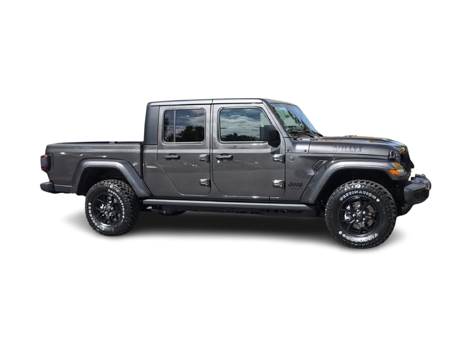 Thumbnail: 2026 Jeep Gladiator - 3