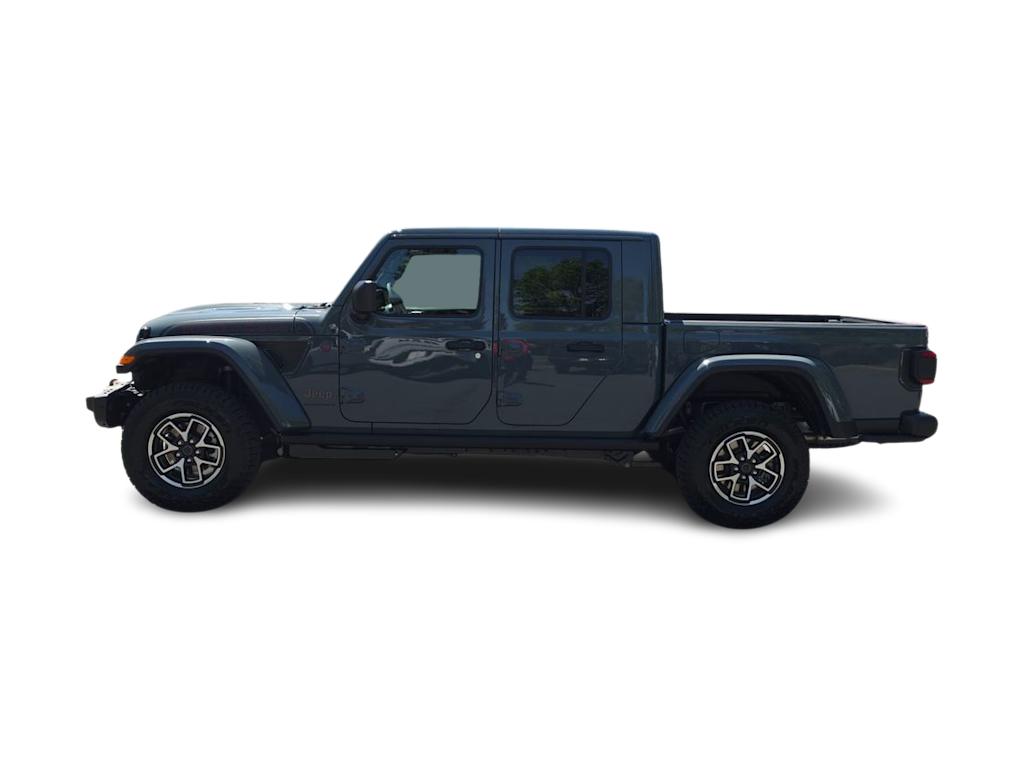 Thumbnail: 2026 Jeep Gladiator - 3