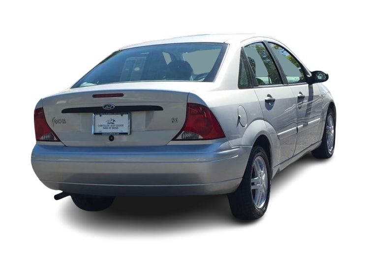 Thumbnail: 2003 Ford Focus - 18