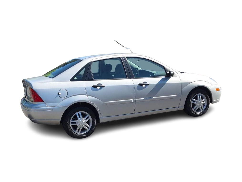 Thumbnail: 2003 Ford Focus - 19