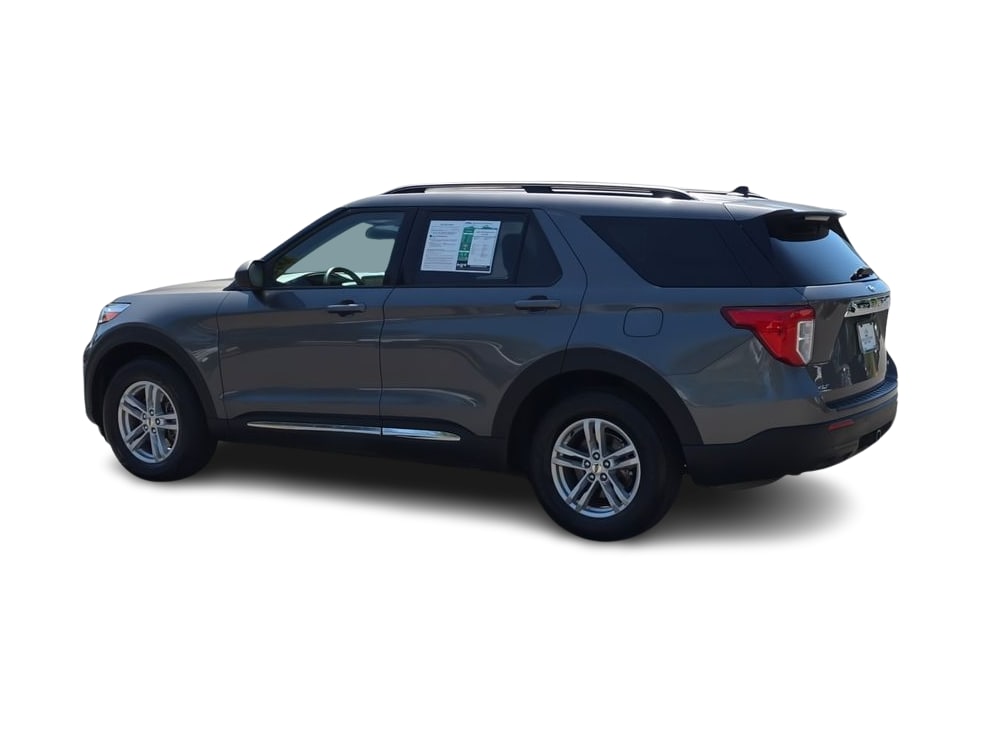 Thumbnail: 2021 Ford Explorer - 16