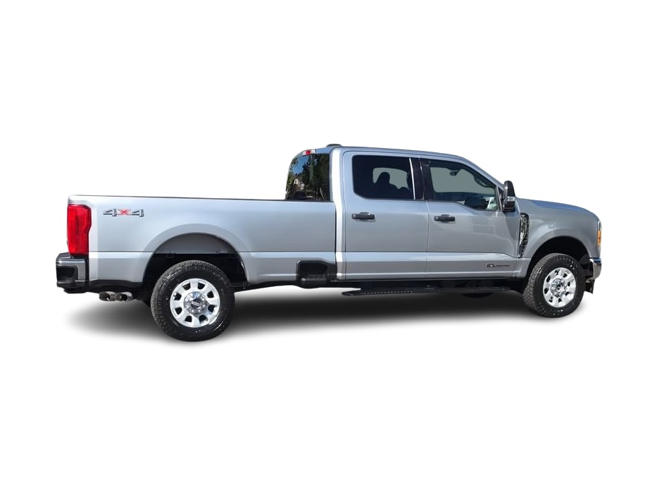 Thumbnail: 2023 Ford F-350 - 19