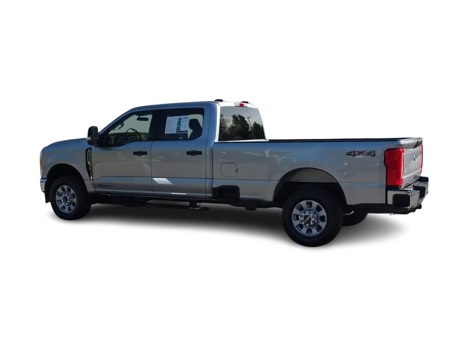 Thumbnail: 2023 Ford F-350 - 17