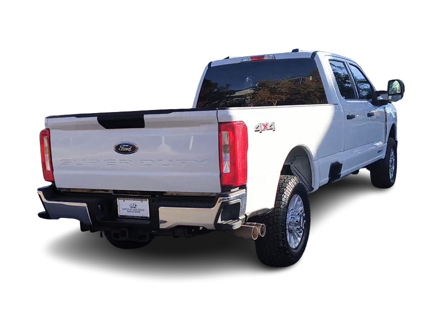 Thumbnail: 2023 Ford F-350 - 15