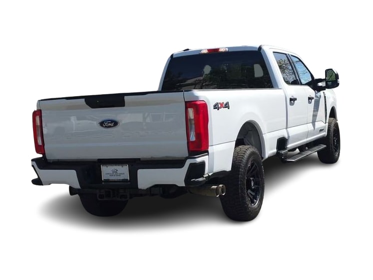 Thumbnail: 2023 Ford F-350 - 16