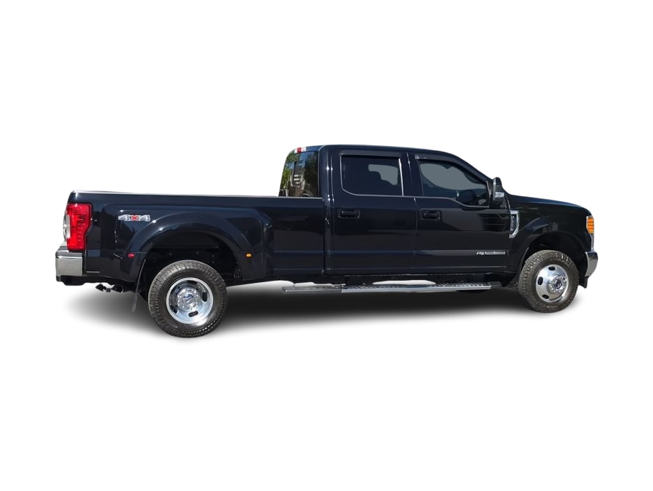 Thumbnail: 2017 Ford F-350 - 16