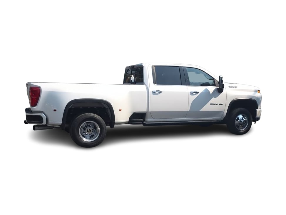 Thumbnail: 2022 Chevrolet Silverado 3500 - 19