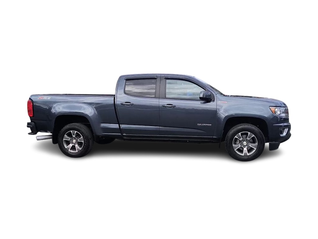 Thumbnail: 2019 Chevrolet Colorado - 16