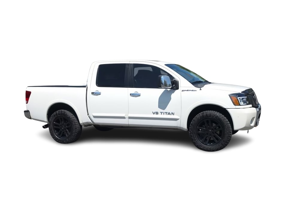 Thumbnail: 2012 Nissan Titan - 15