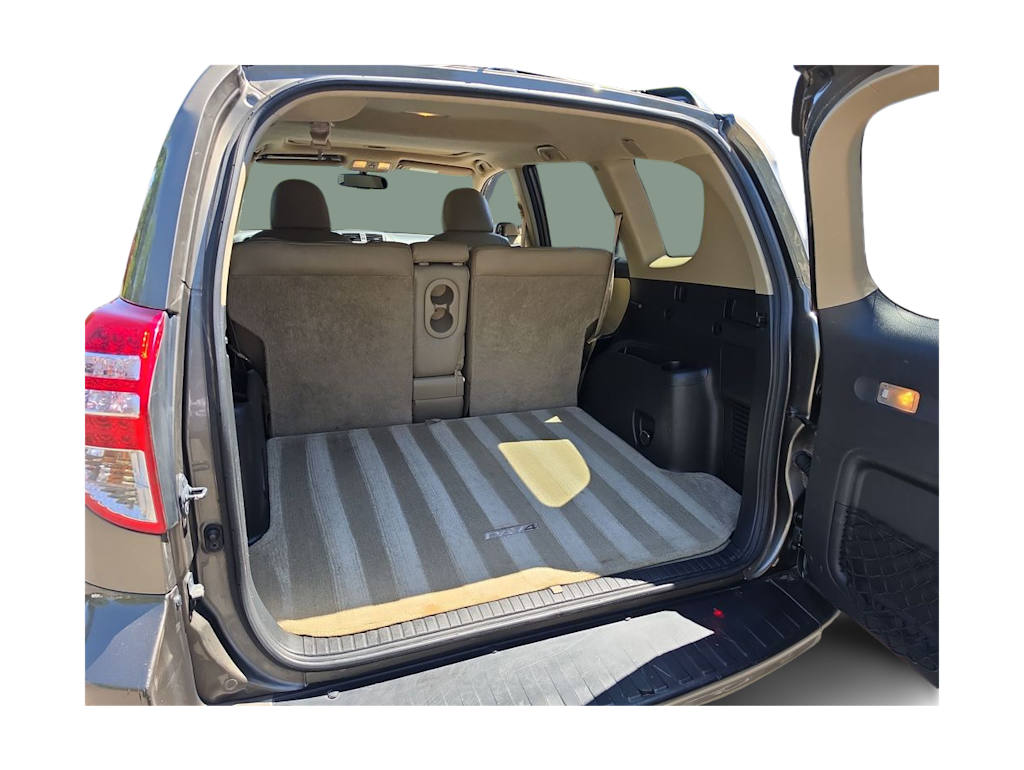 Thumbnail: 2012 Toyota RAV4 - 13