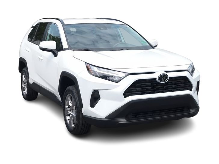Thumbnail: 2022 Toyota RAV4 - 15