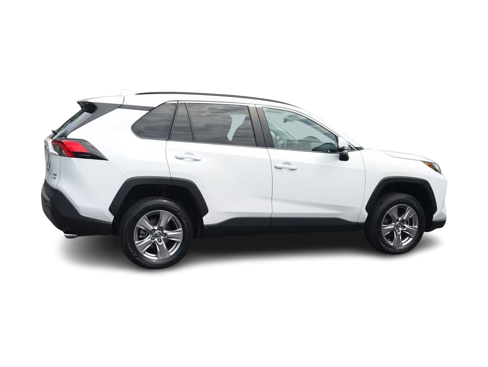 Thumbnail: 2022 Toyota RAV4 - 19